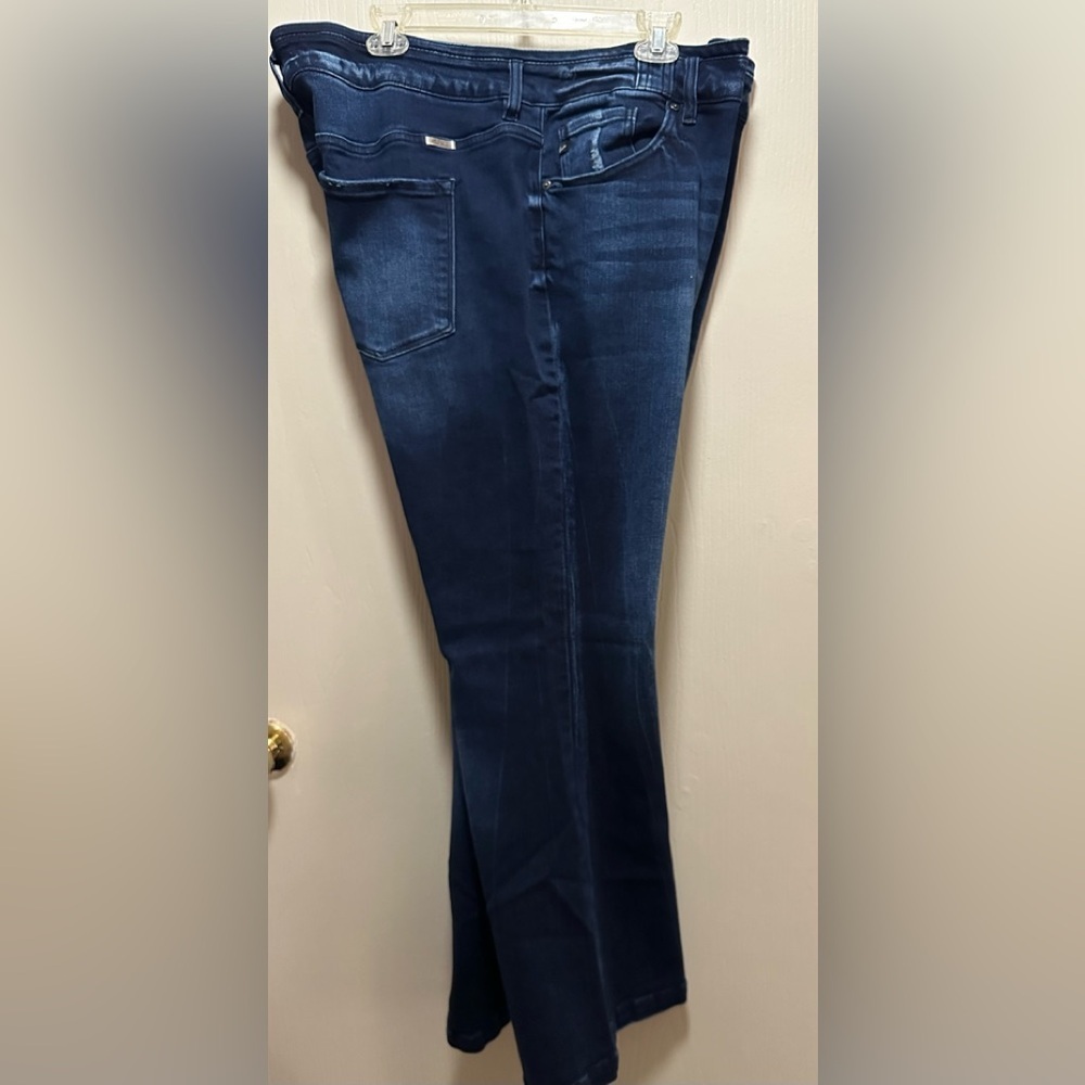 Kancan Exclusively for Maurices High-Waisted Flare Bootcut Jeans Dark Wash+size - Picture 7 of 16